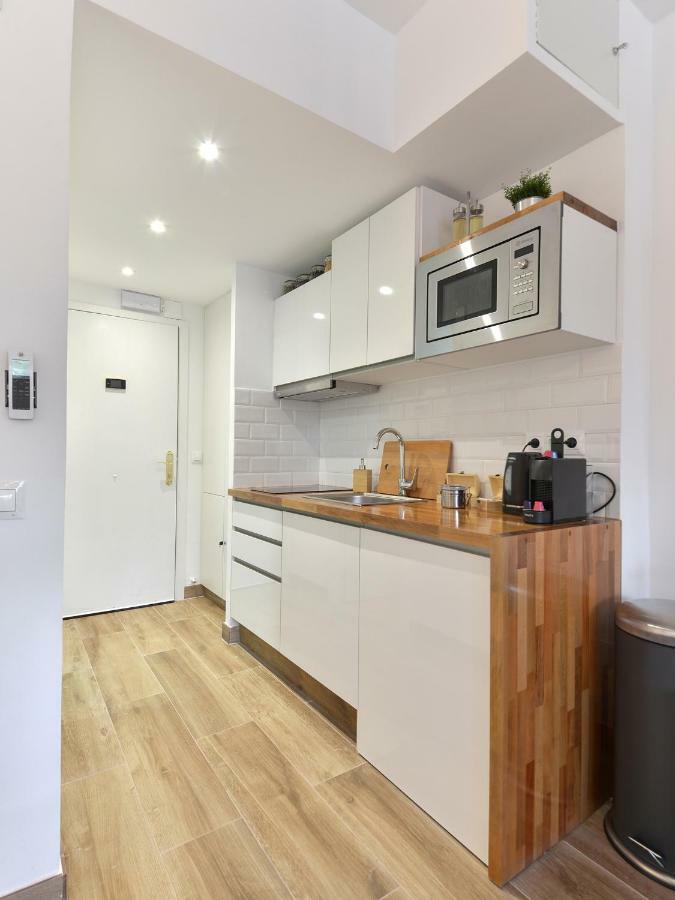 Lux Apartment By Namaste Elite Torremolinos Luaran gambar