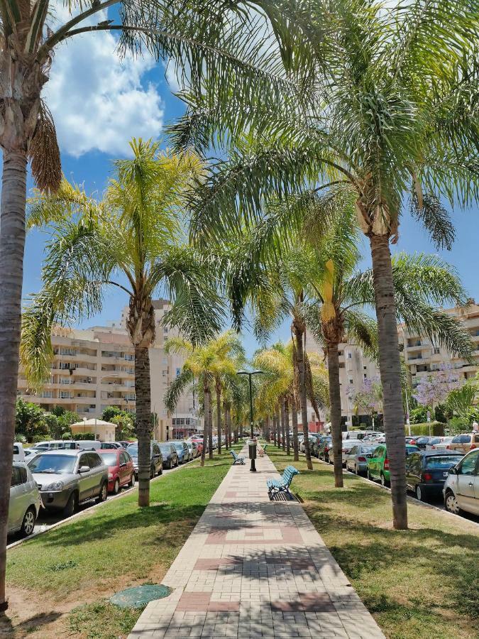 Lux Apartment By Namaste Elite Torremolinos Luaran gambar